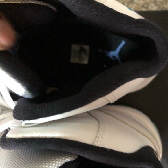 Jordan 11 Columbia size 4 - Picture 5 of 10